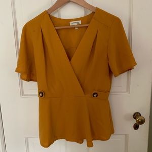 Super cute flutter sleeve shirt!